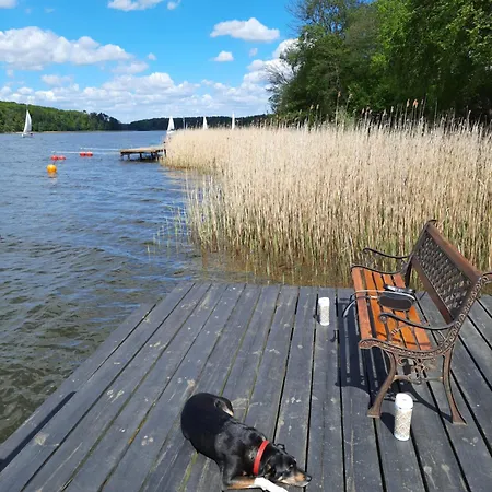 شقة Nad Jeziorakiem *